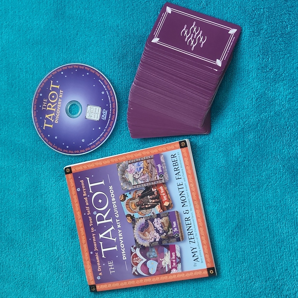 Tarot Discovery Kit EUC